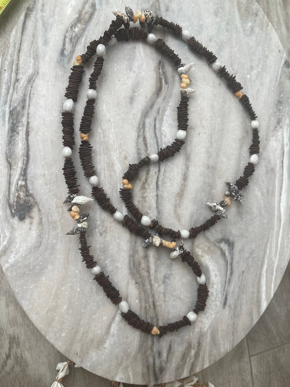 Necklace Shell Wood Disc Lei Long Boho Beach Puka Conical Brwn & Wh 70s Vintage